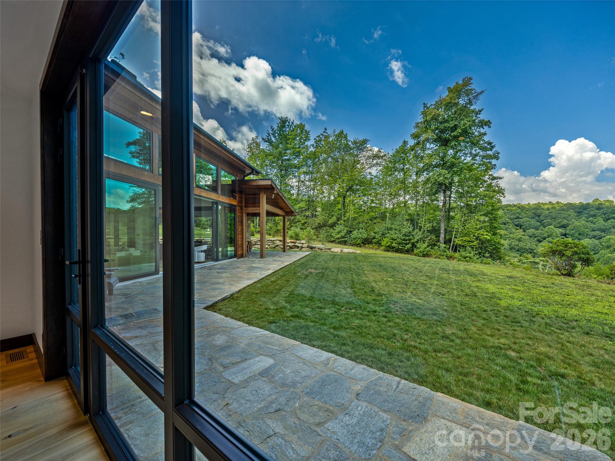 30 Banks Lane Brevard NC 28712