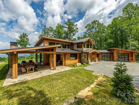 30 Banks Lane Brevard NC 28712