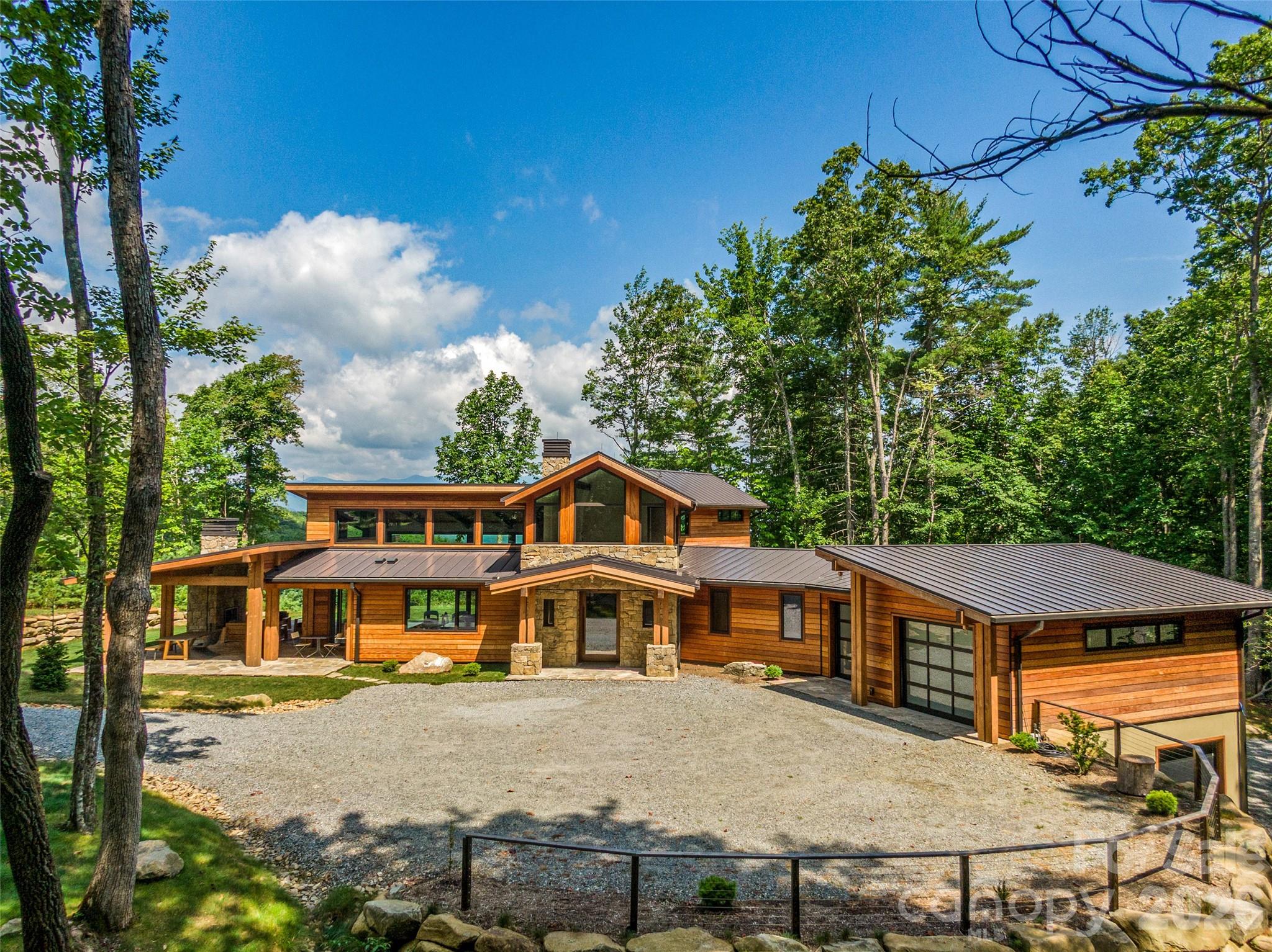 30 Banks Lane Brevard NC 28712
