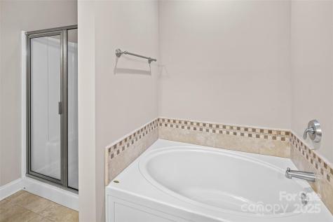 58 Burlington Lane Fletcher NC 28732