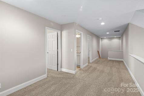 58 Burlington Lane Fletcher NC 28732