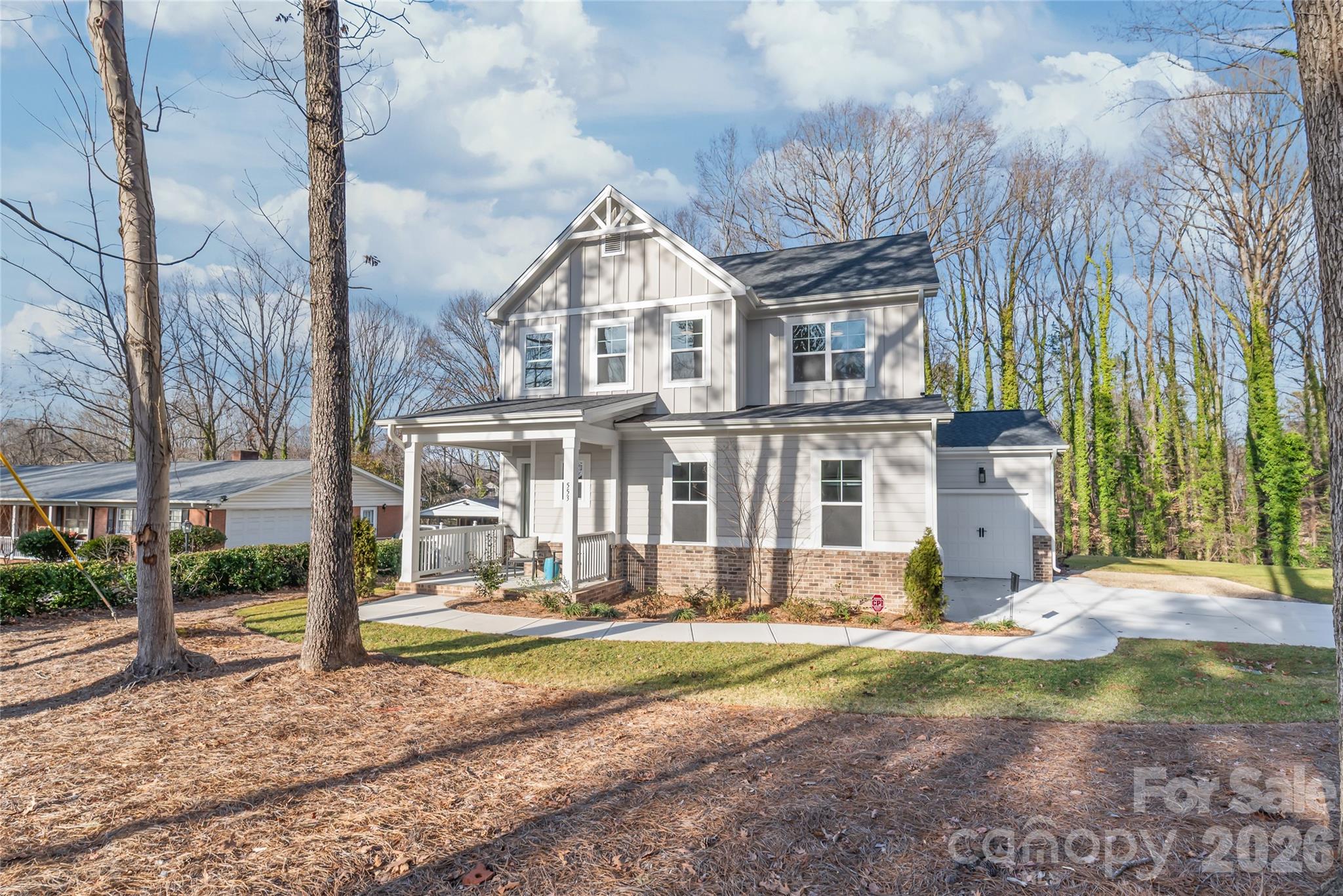 553 W Lowrance Avenue Mooresville NC 28115