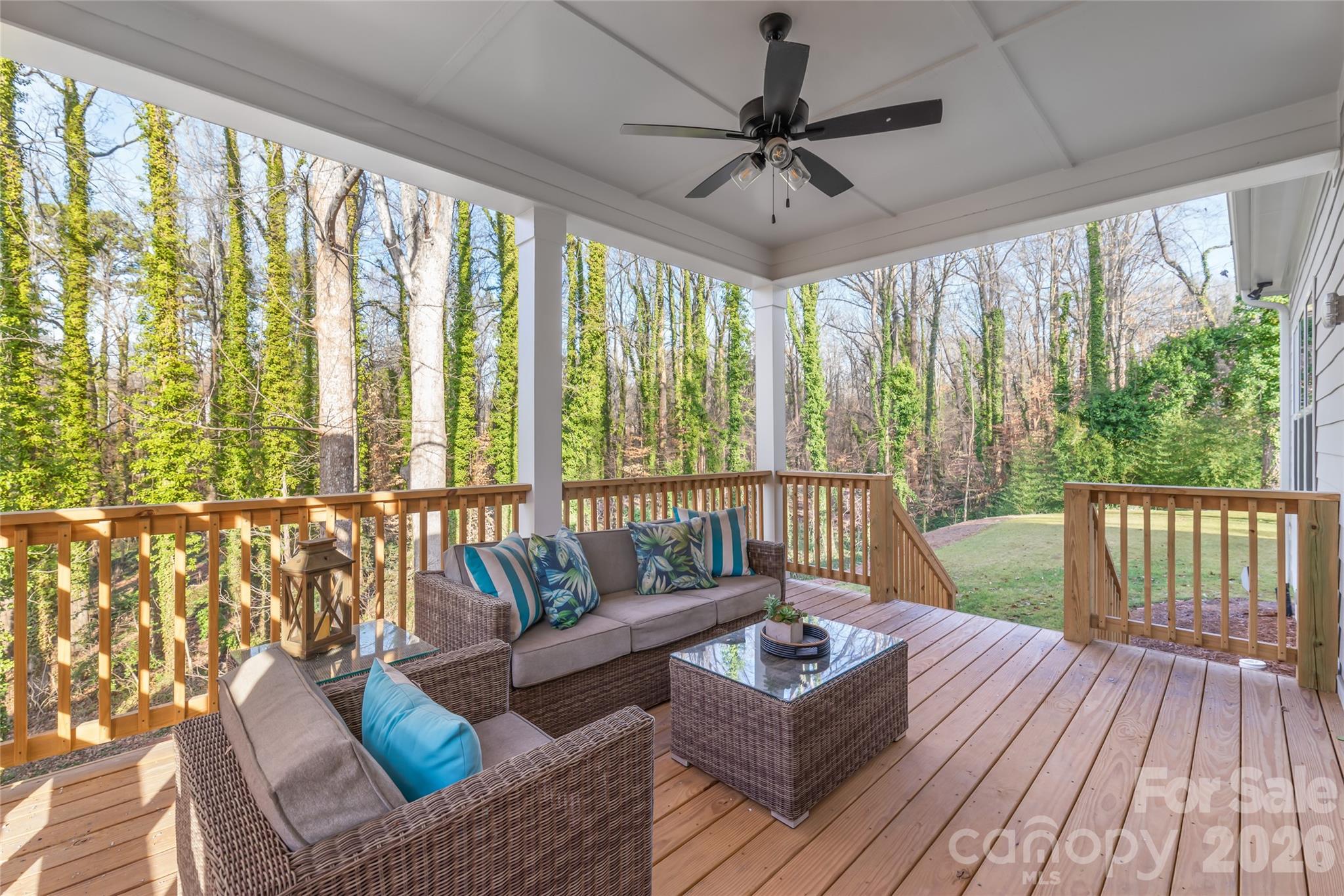 553 W Lowrance Avenue Mooresville NC 28115
