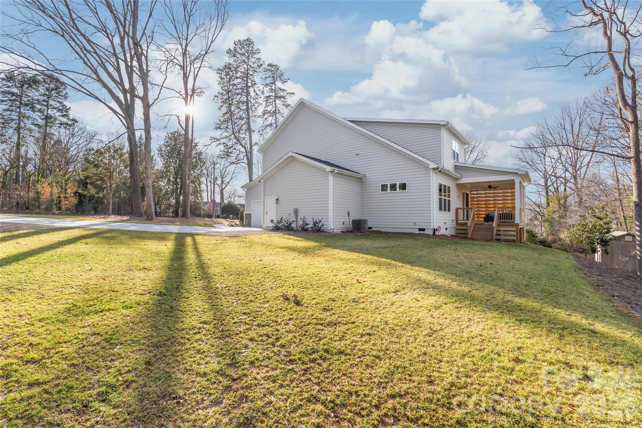 553 W Lowrance Avenue Mooresville NC 28115
