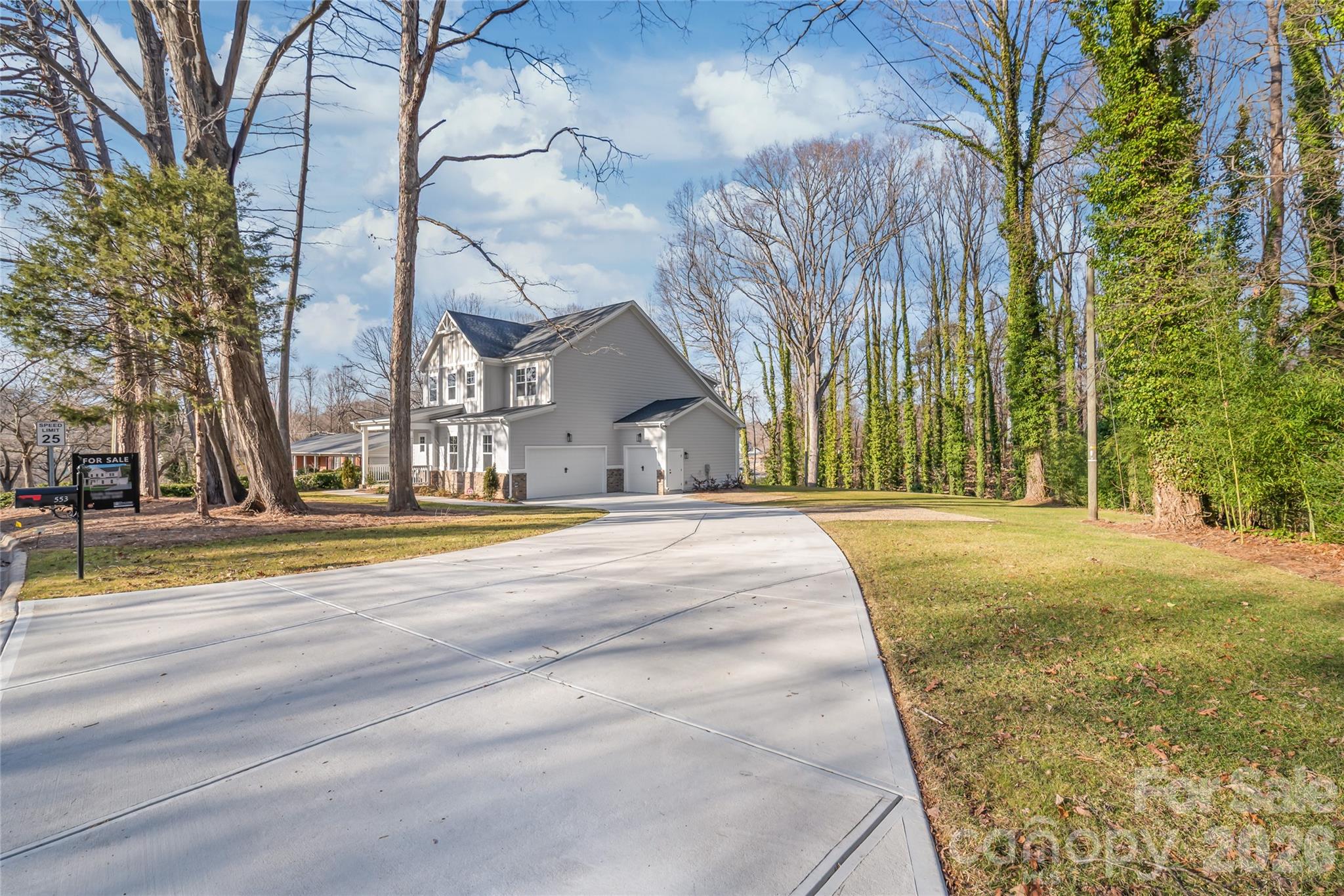 553 W Lowrance Avenue Mooresville NC 28115