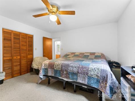 186 Sloshy Branch Trail Black Mountain NC 28711