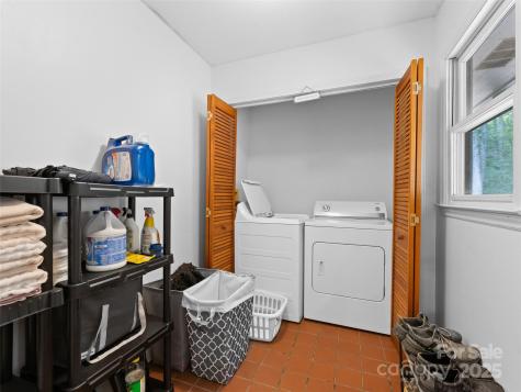 186 Sloshy Branch Trail Black Mountain NC 28711