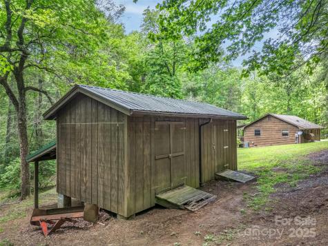 186 Sloshy Branch Trail Black Mountain NC 28711