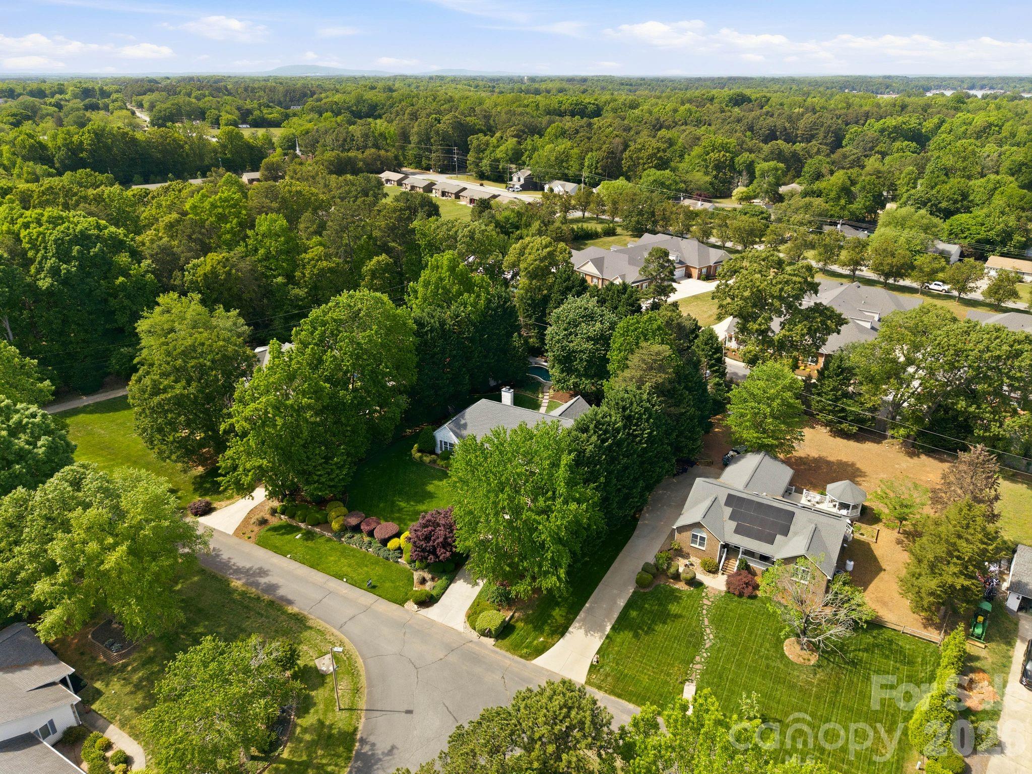 8247 Camelia Lane Denver NC 28037