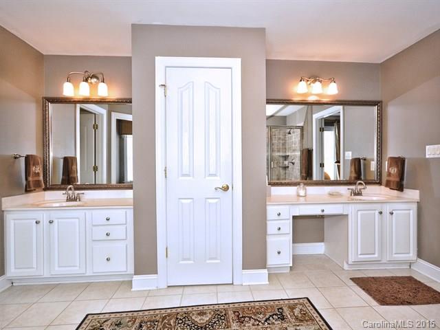 13317 Chasewater Drive Charlotte NC 28277