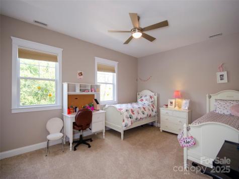 1410 Kenton Lane Asheville NC 28803