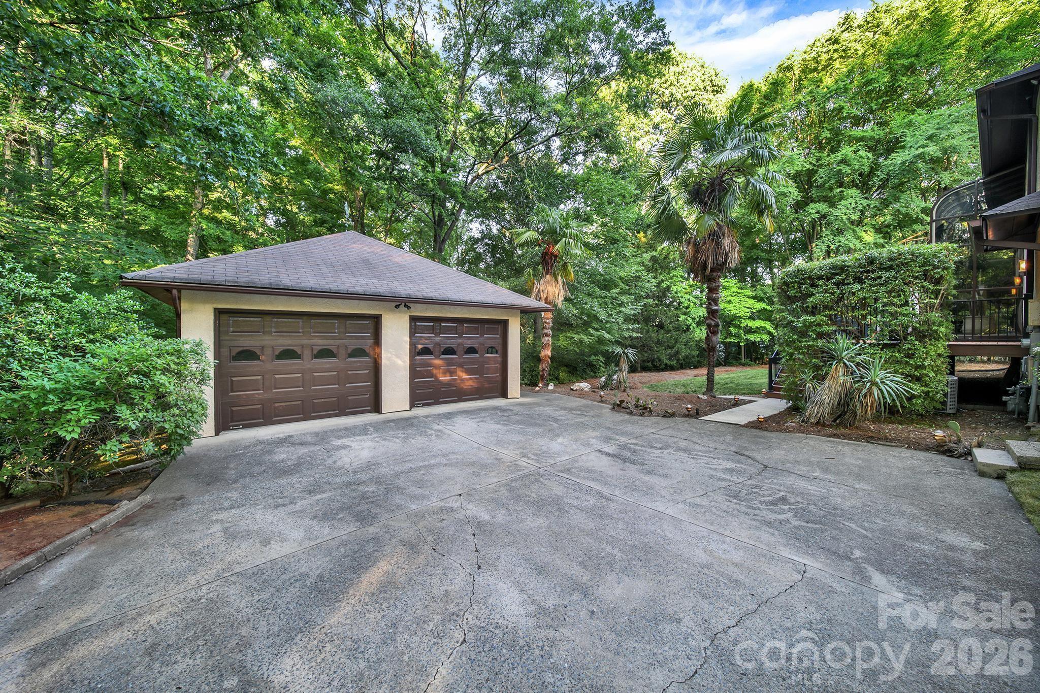 6512 Carmel Hills Drive Charlotte NC 28226