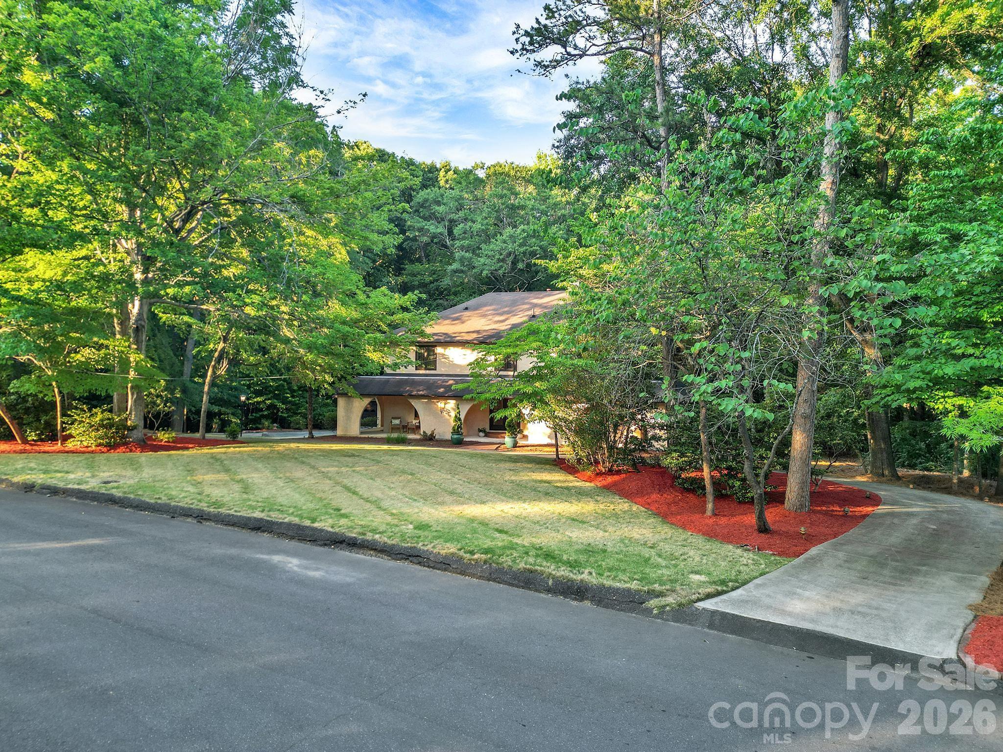 6512 Carmel Hills Drive Charlotte NC 28226