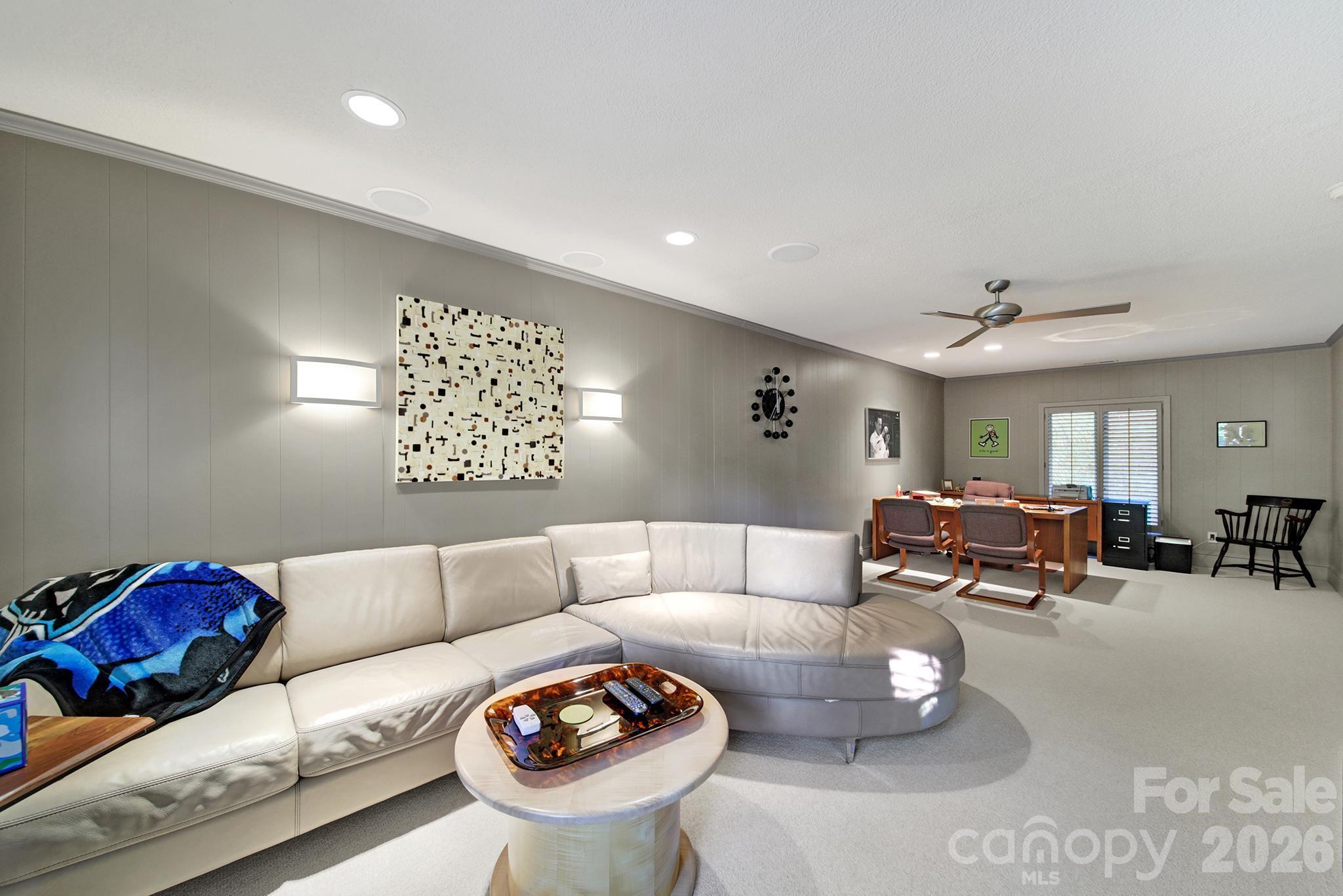 6512 Carmel Hills Drive Charlotte NC 28226