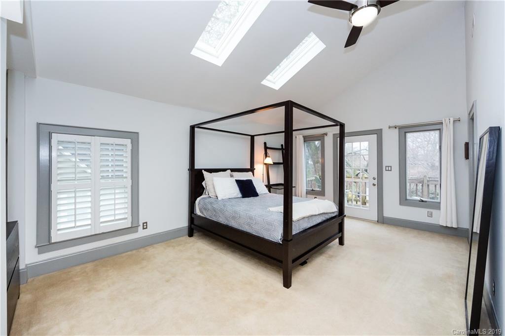 2332 Bay Street Charlotte NC 28205