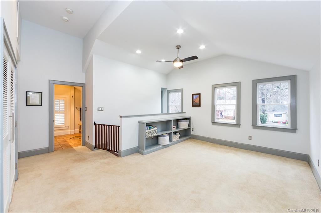 2332 Bay Street Charlotte NC 28205
