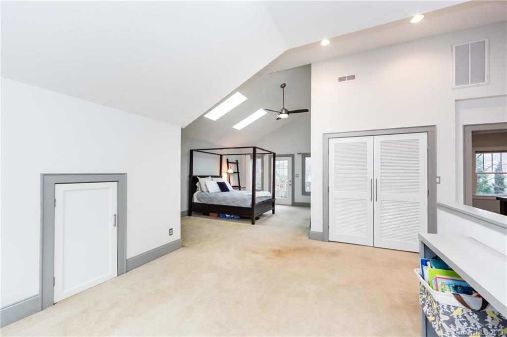2332 Bay Street Charlotte NC 28205
