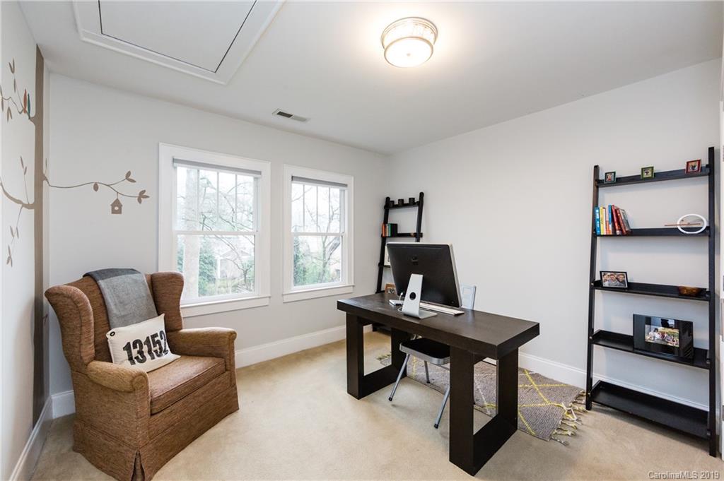 2332 Bay Street Charlotte NC 28205