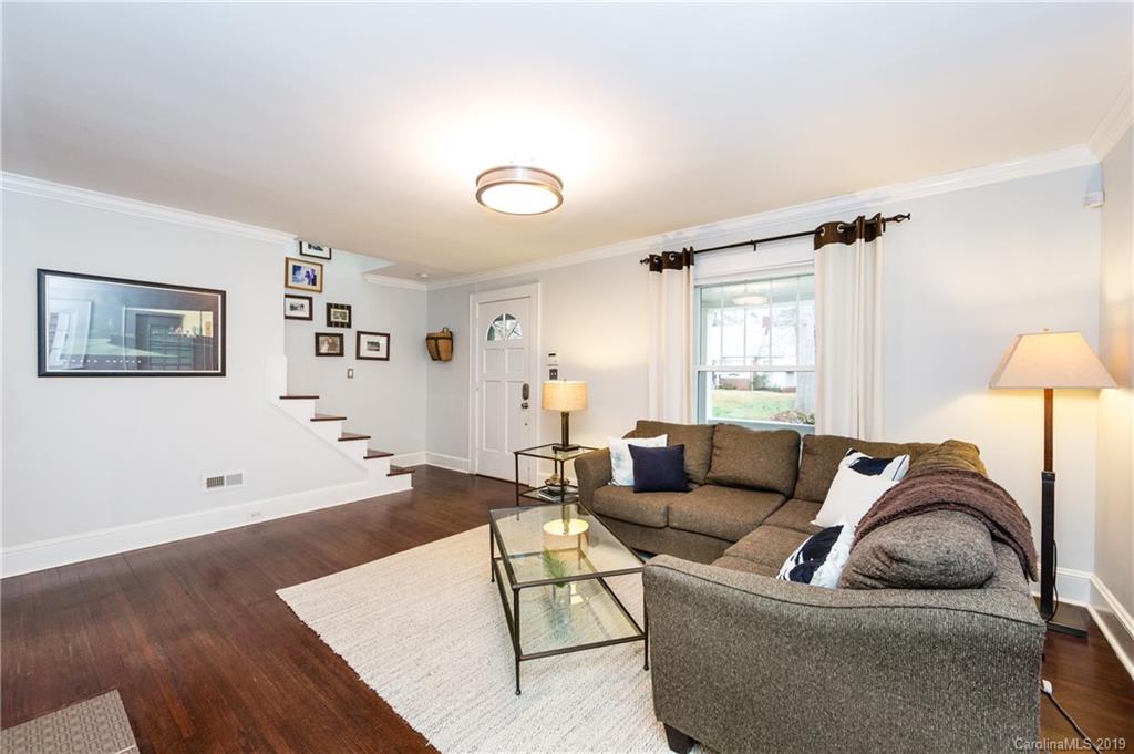 2332 Bay Street Charlotte NC 28205