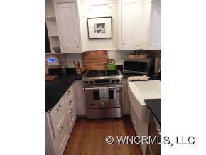 20 Hilltop Road Asheville NC 28803