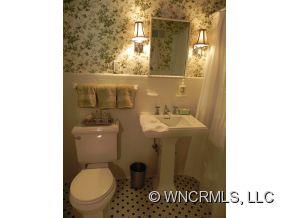 20 Hilltop Road Asheville NC 28803