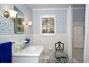 20 Hilltop Road Asheville NC 28803