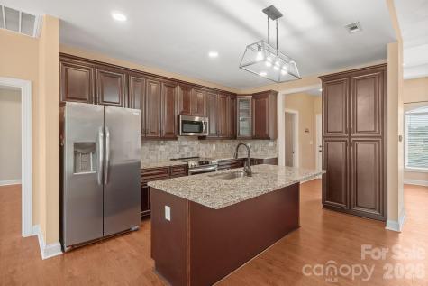 101 Long Meadows Drive Kings Mountain NC 28086