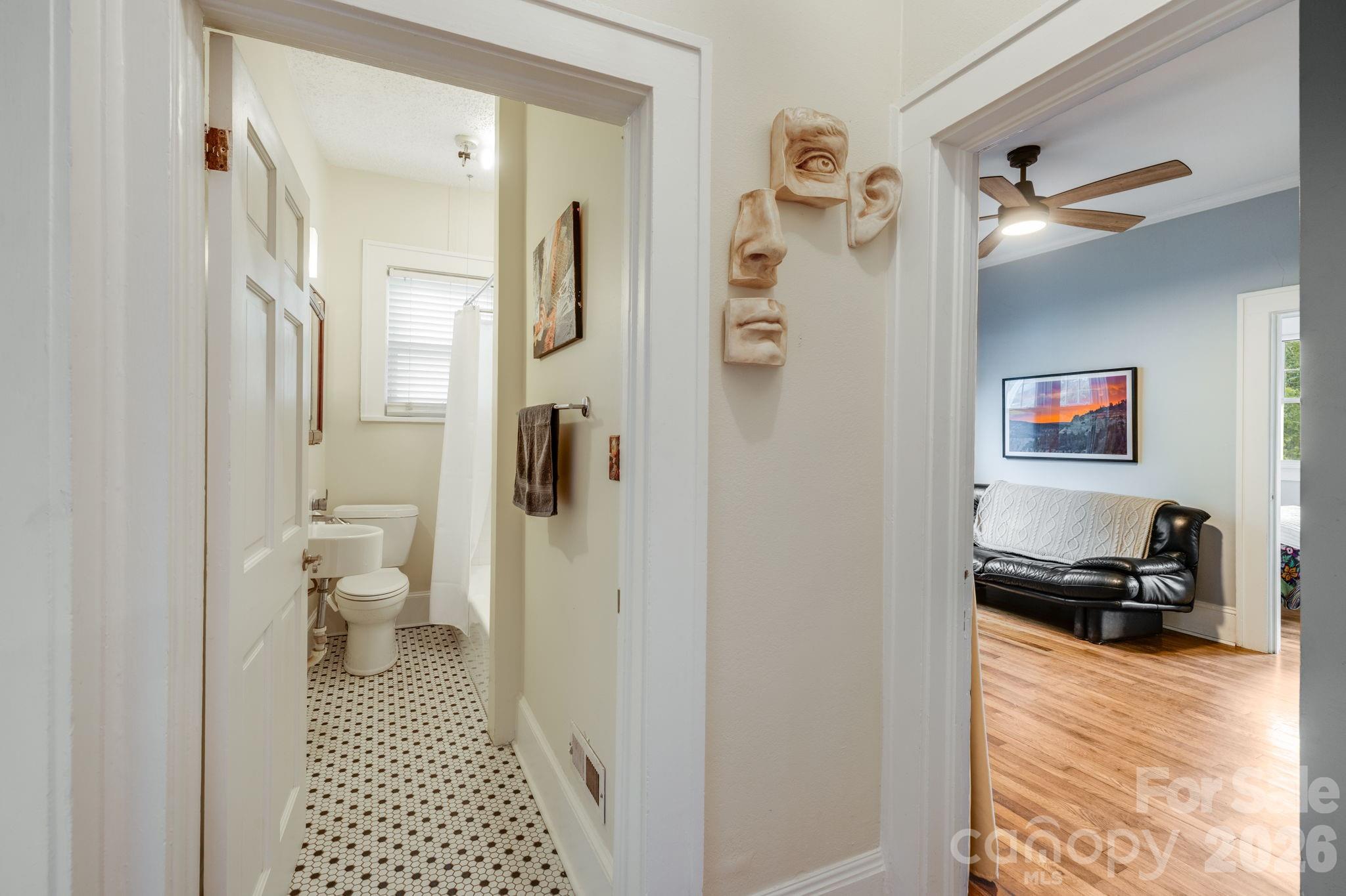 107 Courtland Avenue Asheville NC 28801