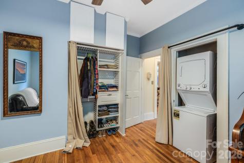 107 Courtland Avenue Asheville NC 28801