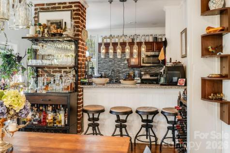 107 Courtland Avenue Asheville NC 28801