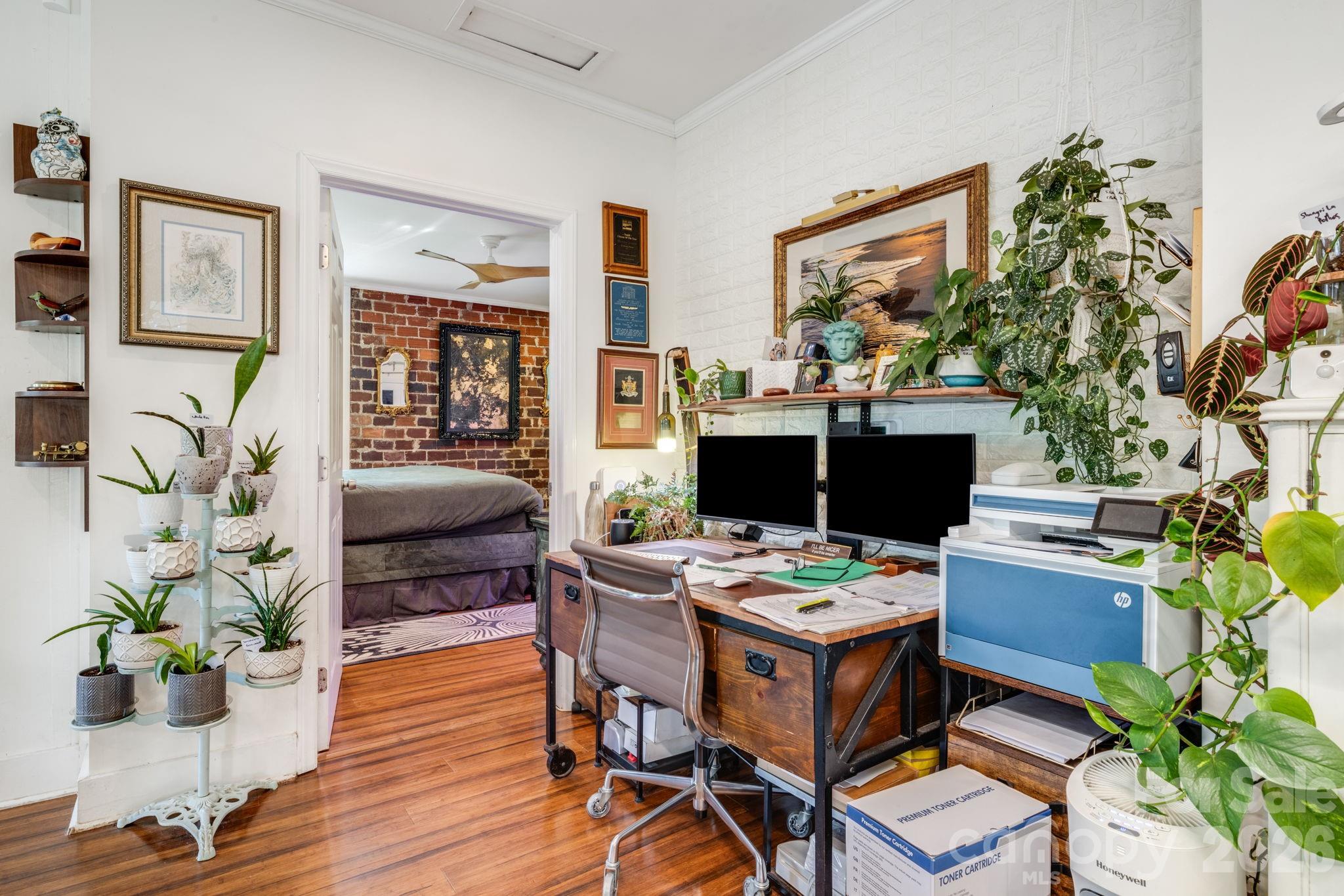 107 Courtland Avenue Asheville NC 28801