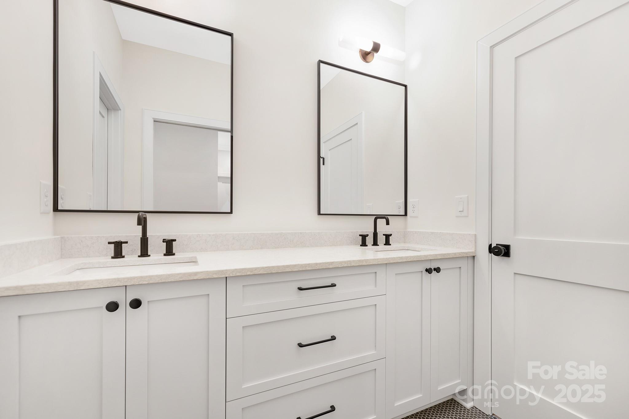 514 W Cama Street Charlotte NC 28209