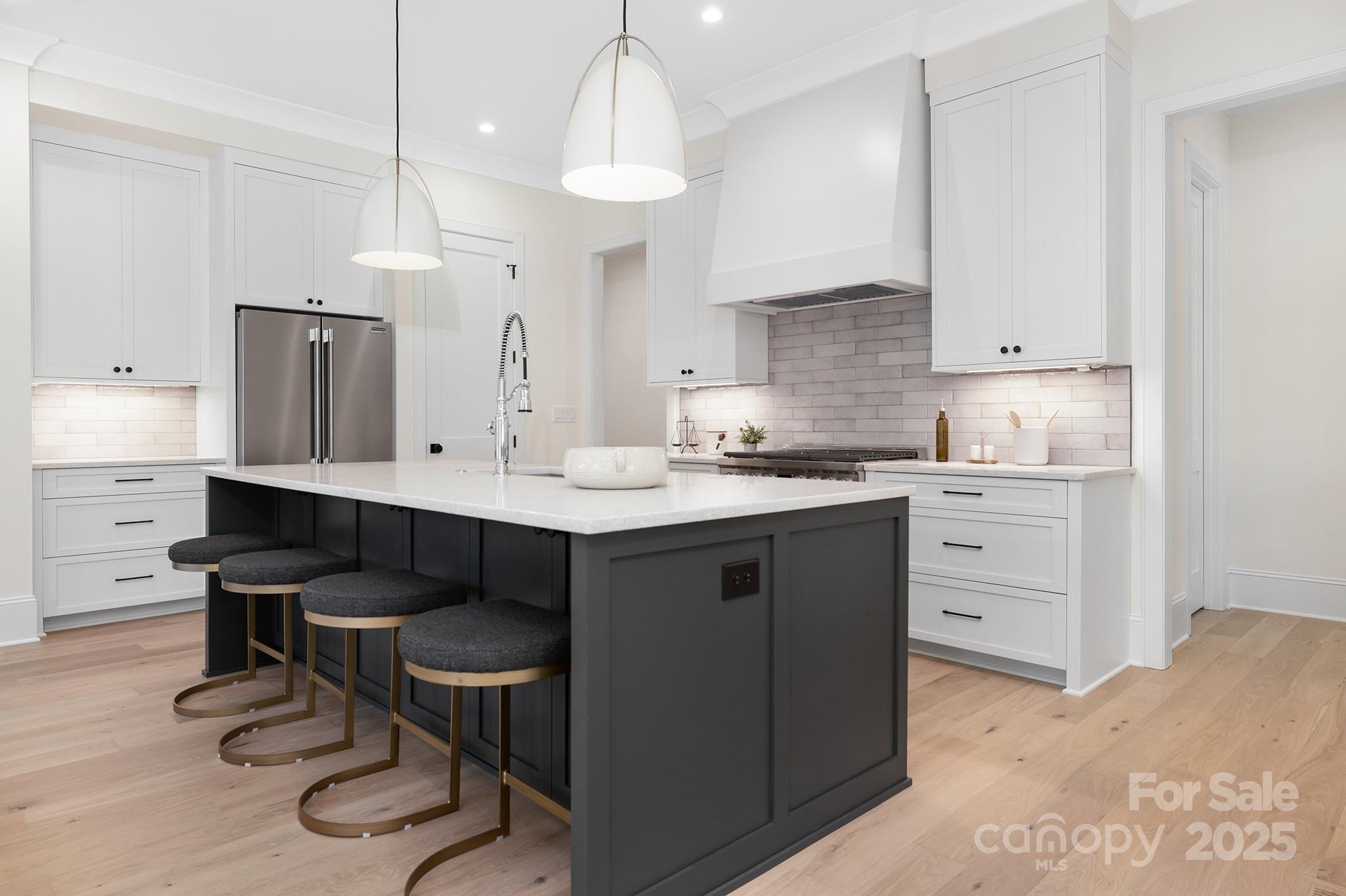 514 W Cama Street Charlotte NC 28209