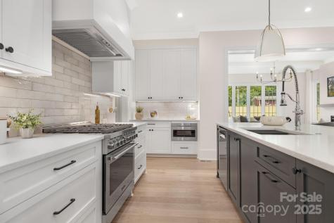 514 W Cama Street Charlotte NC 28209