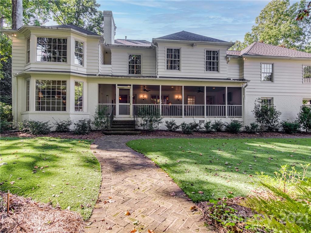 4311 Foxcroft Road Charlotte NC 28211