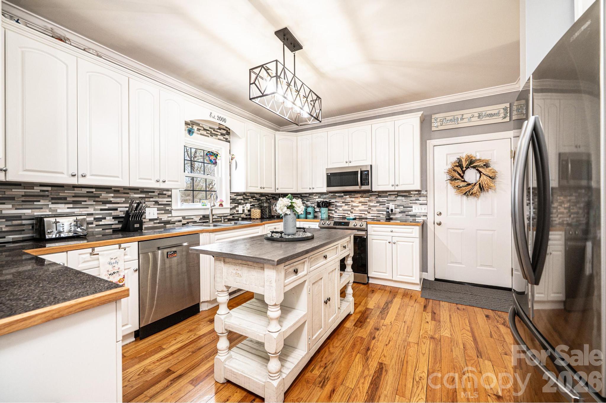 2586 Henry Falls Drive Hickory NC 28602