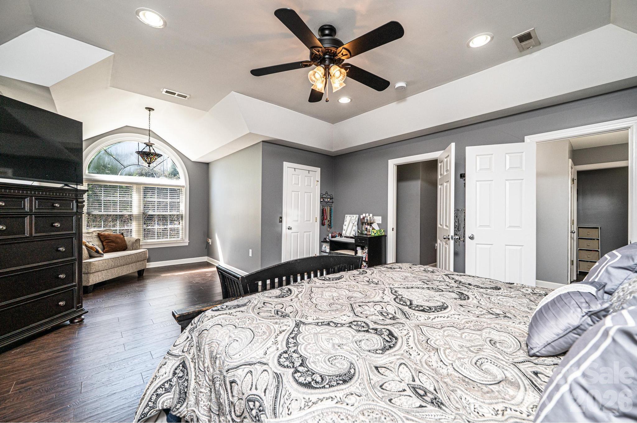 2586 Henry Falls Drive Hickory NC 28602
