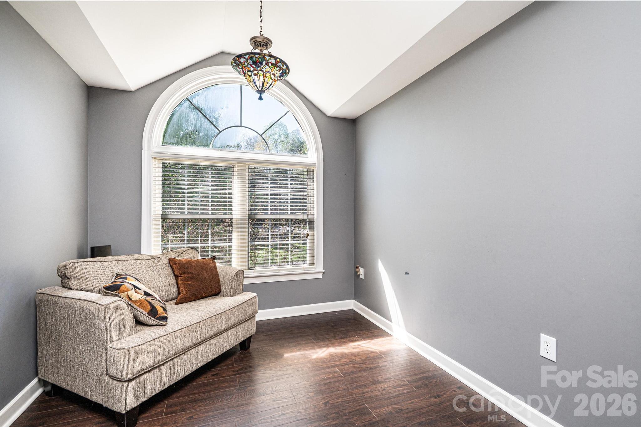 2586 Henry Falls Drive Hickory NC 28602