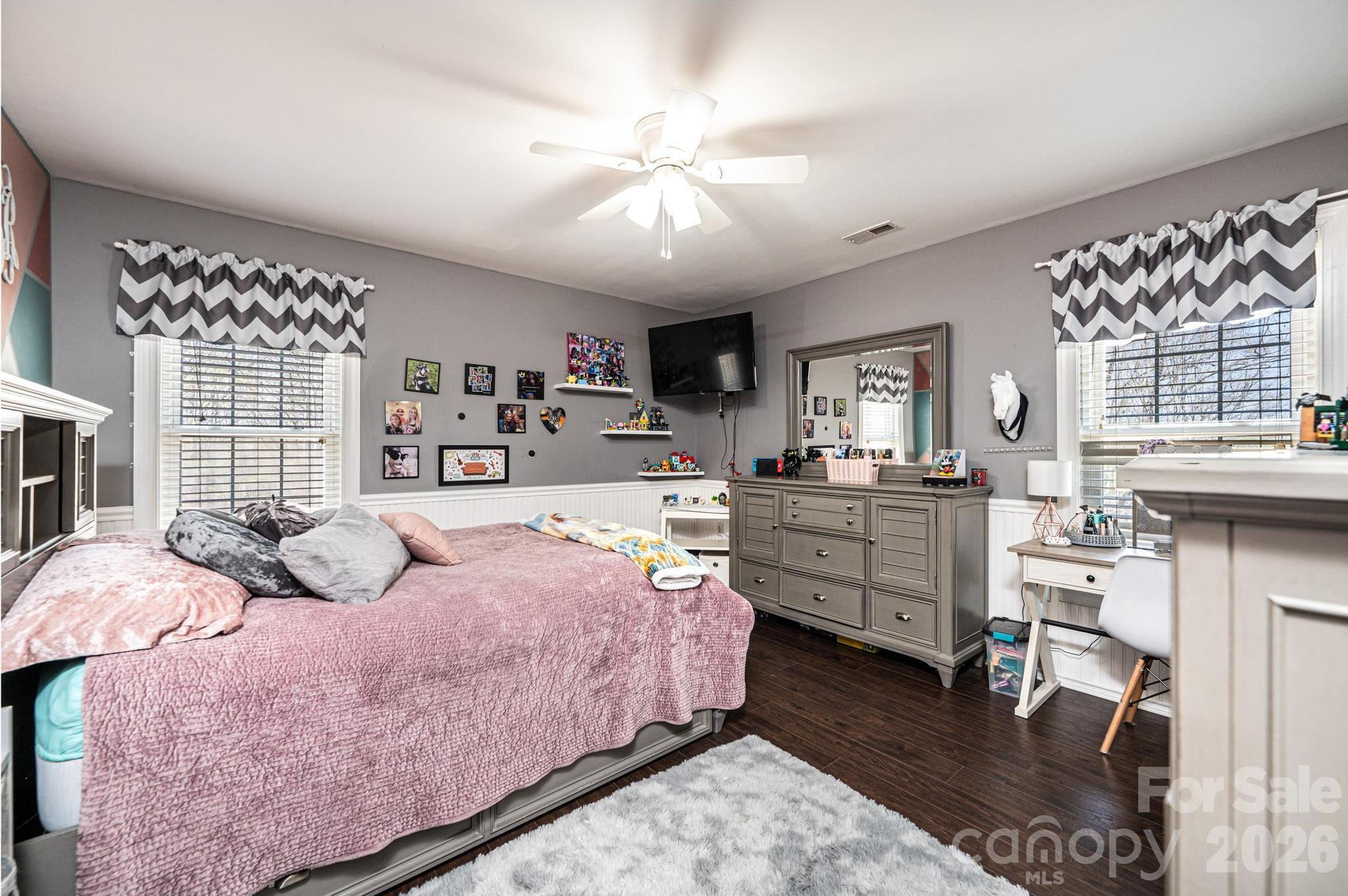 2586 Henry Falls Drive Hickory NC 28602