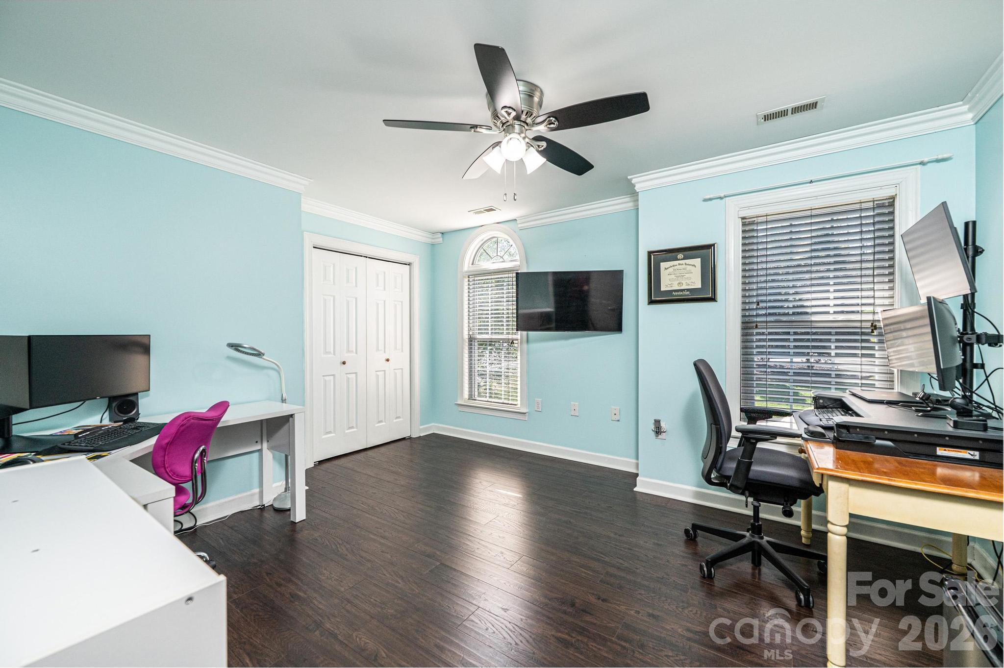 2586 Henry Falls Drive Hickory NC 28602