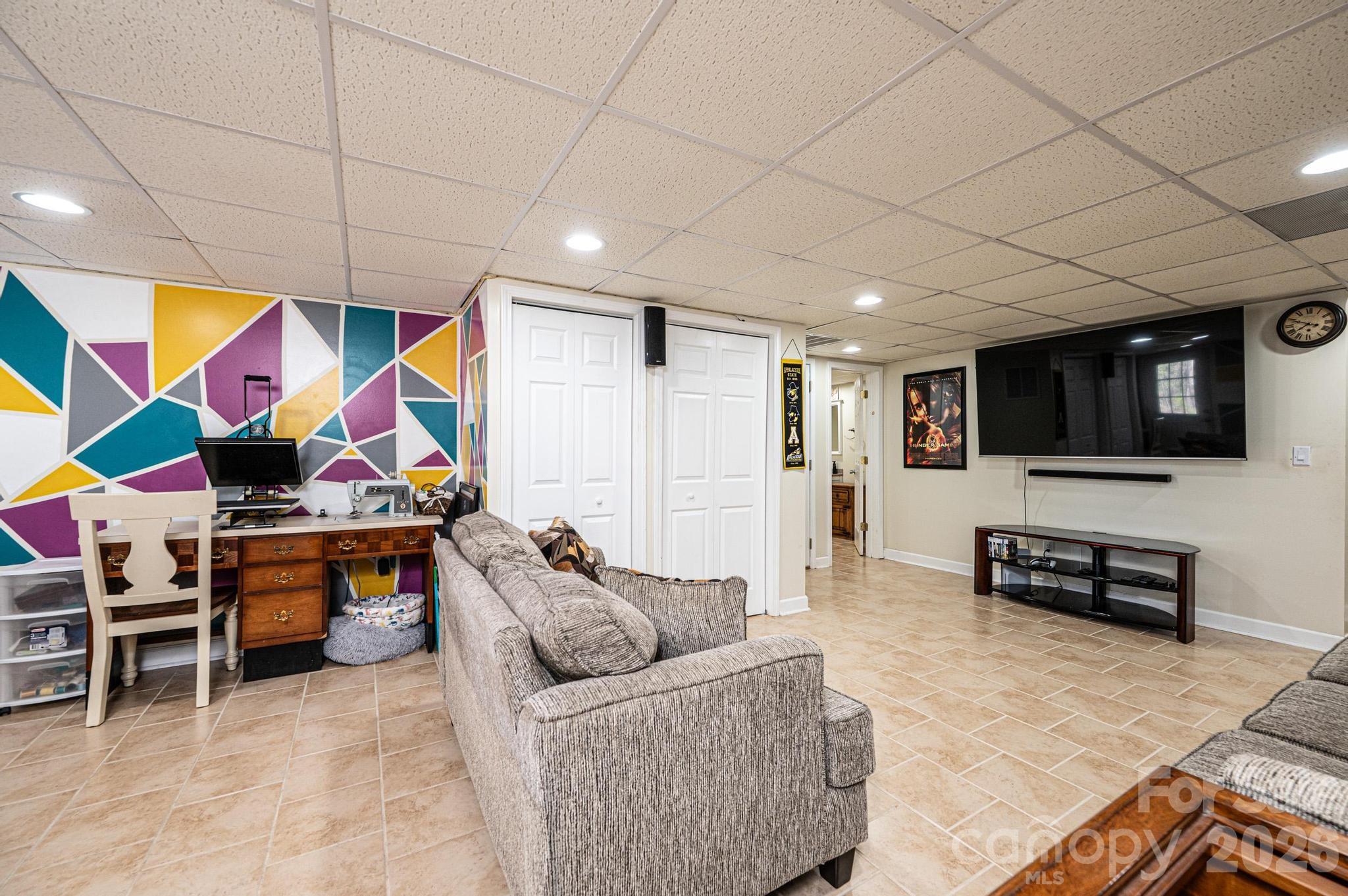 2586 Henry Falls Drive Hickory NC 28602