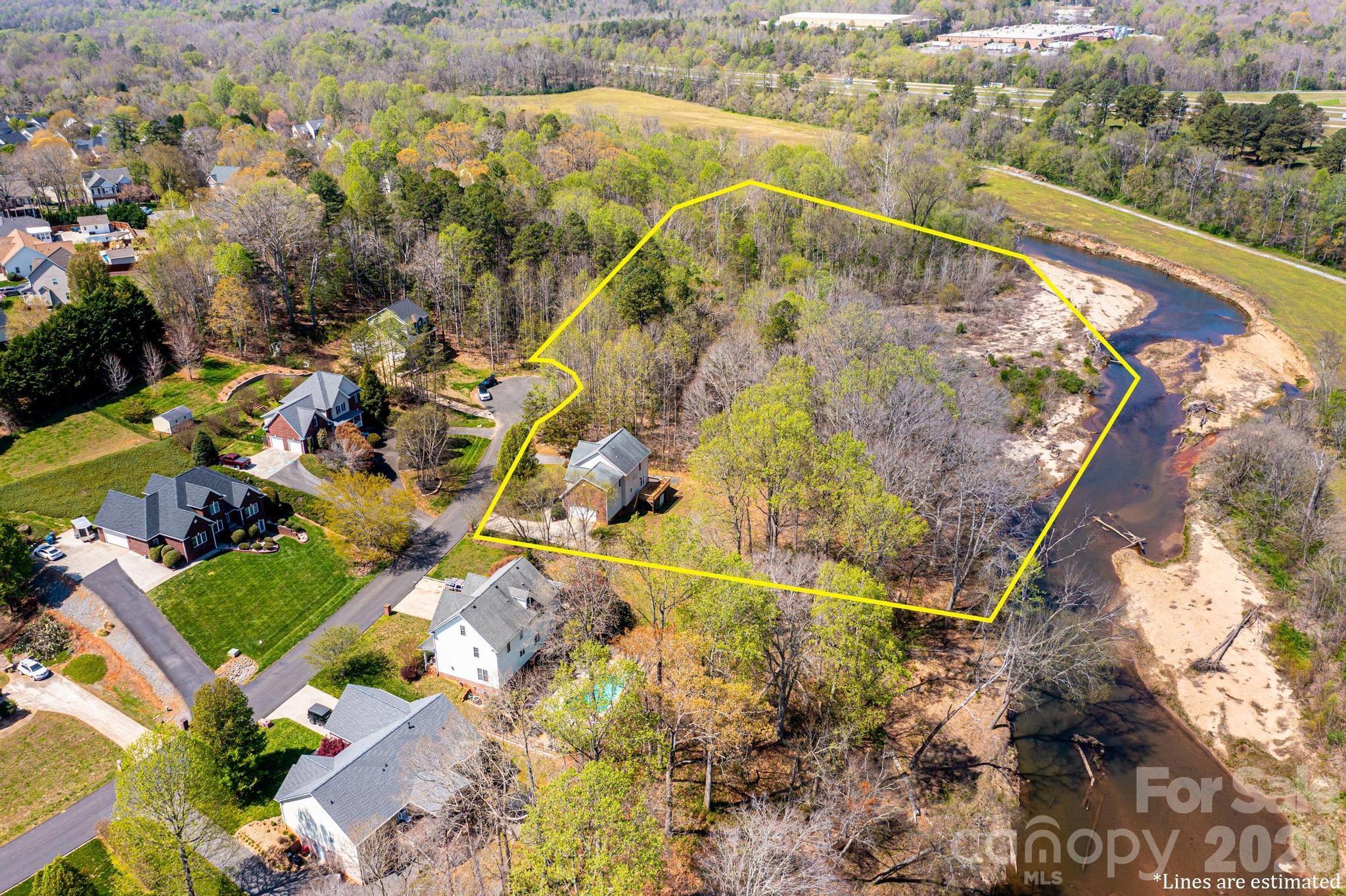2586 Henry Falls Drive Hickory NC 28602