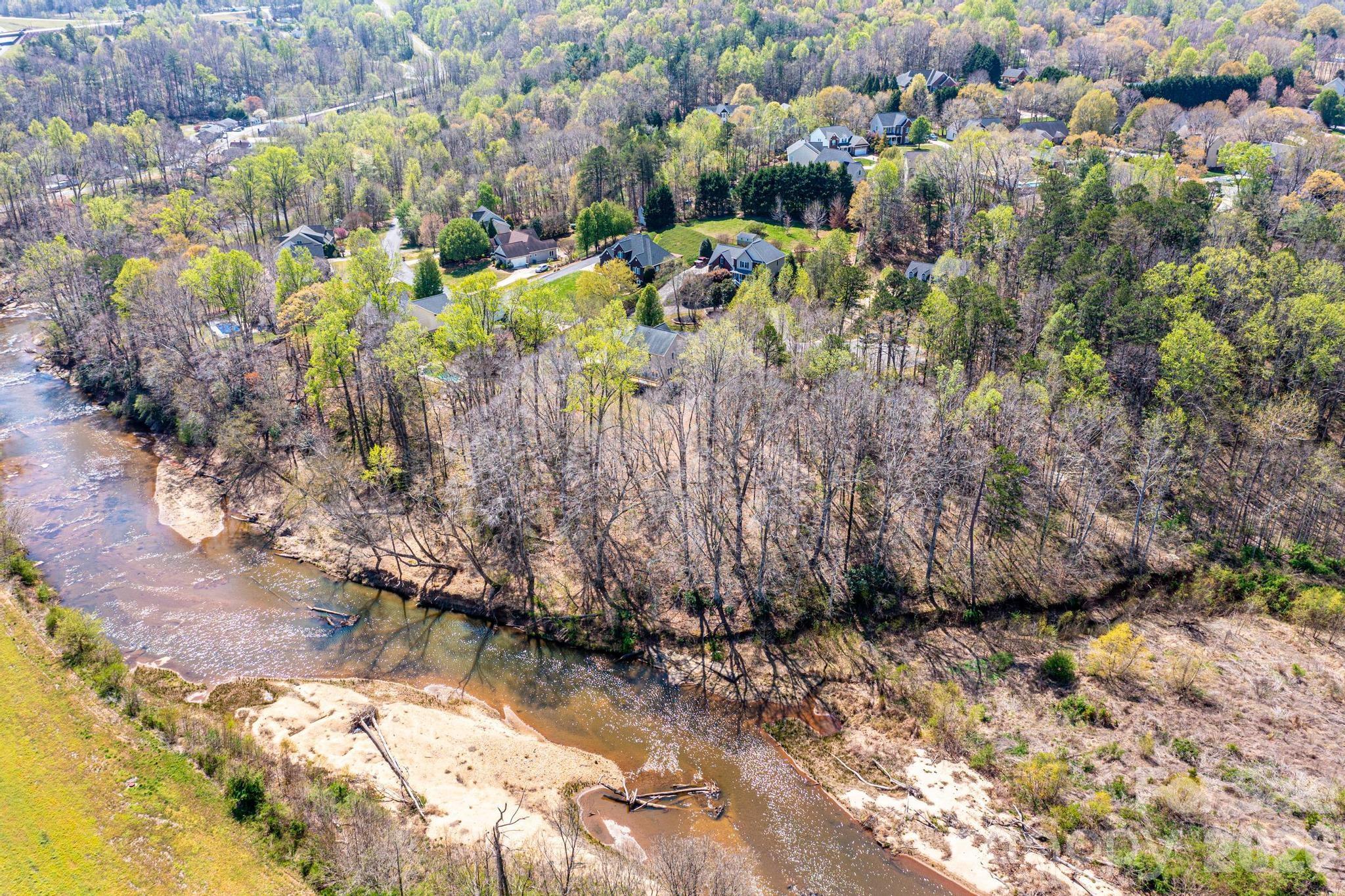 2586 Henry Falls Drive Hickory NC 28602