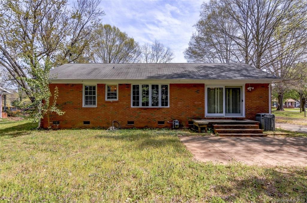 5914 Brookhaven Road Charlotte NC 28210