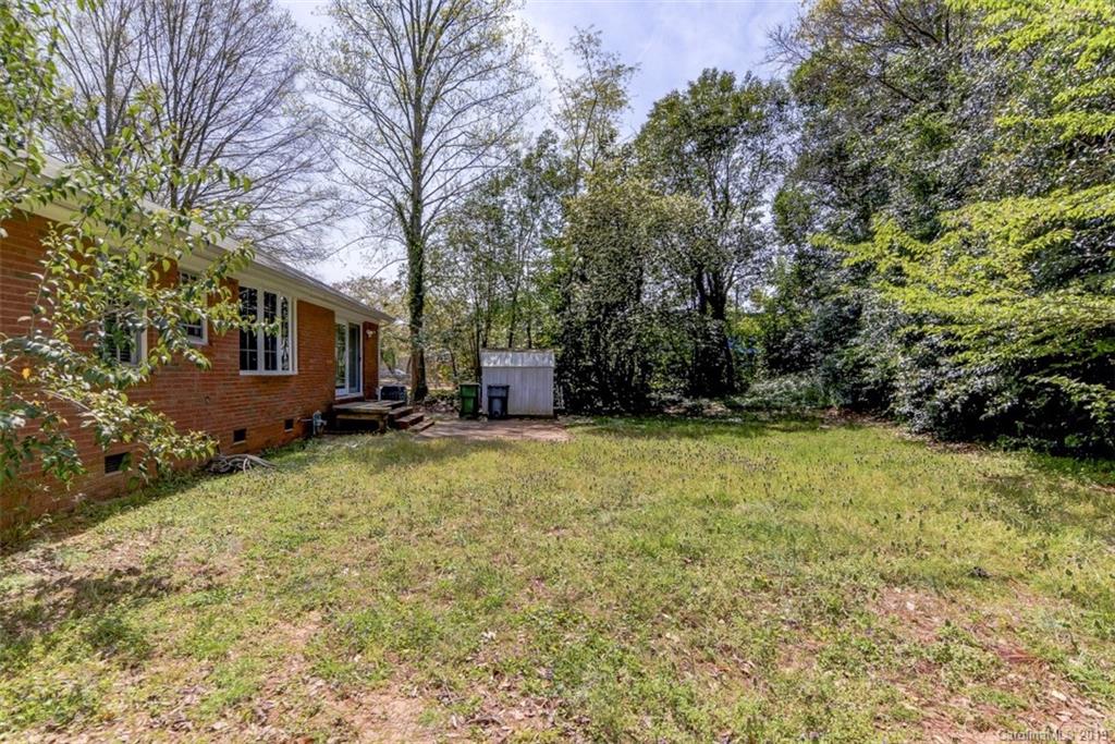 5914 Brookhaven Road Charlotte NC 28210