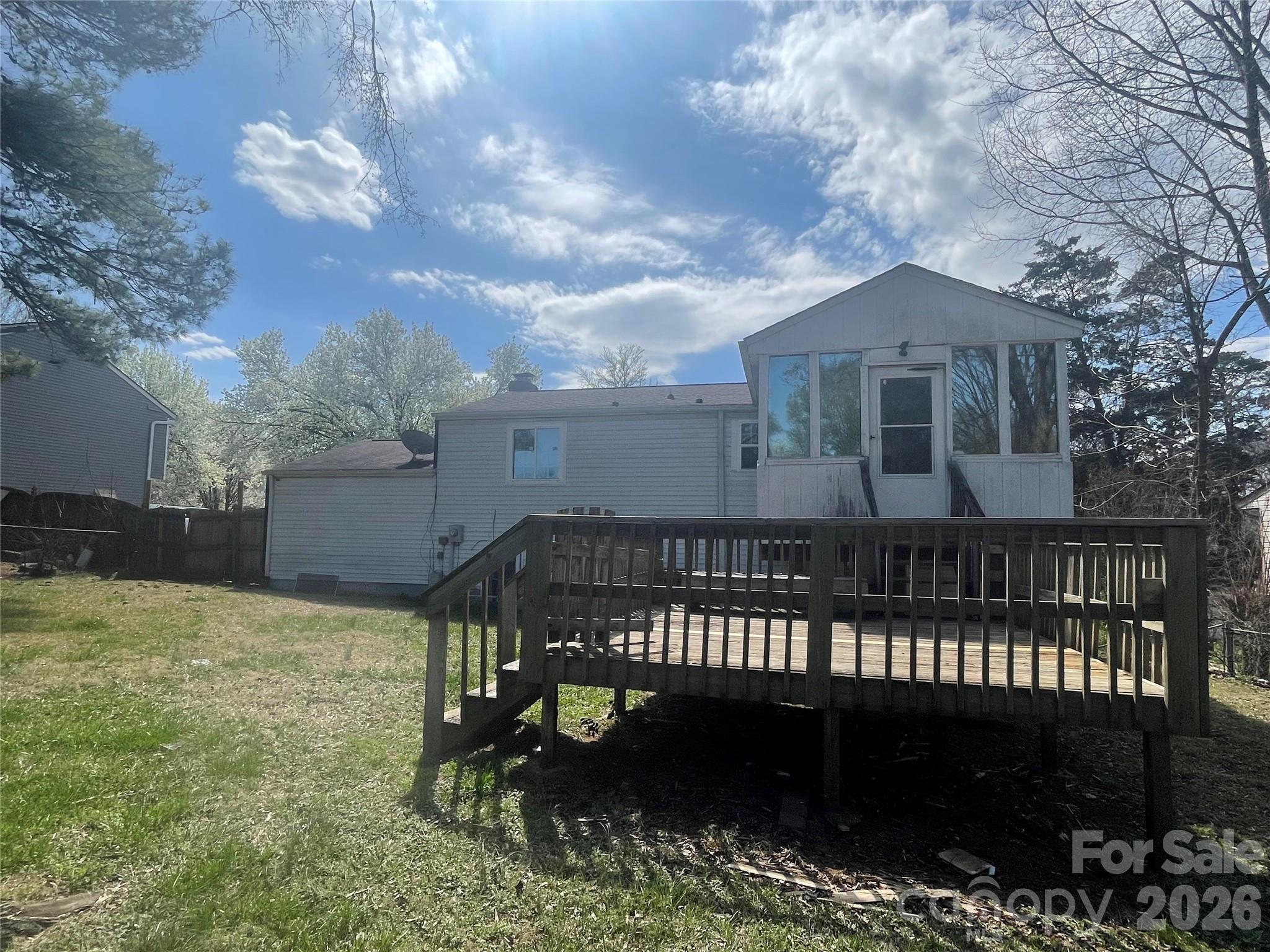 1221 Farmfield Lane Charlotte NC 28213