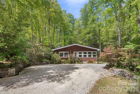 812 Crab Creek Road Hendersonville NC 28739