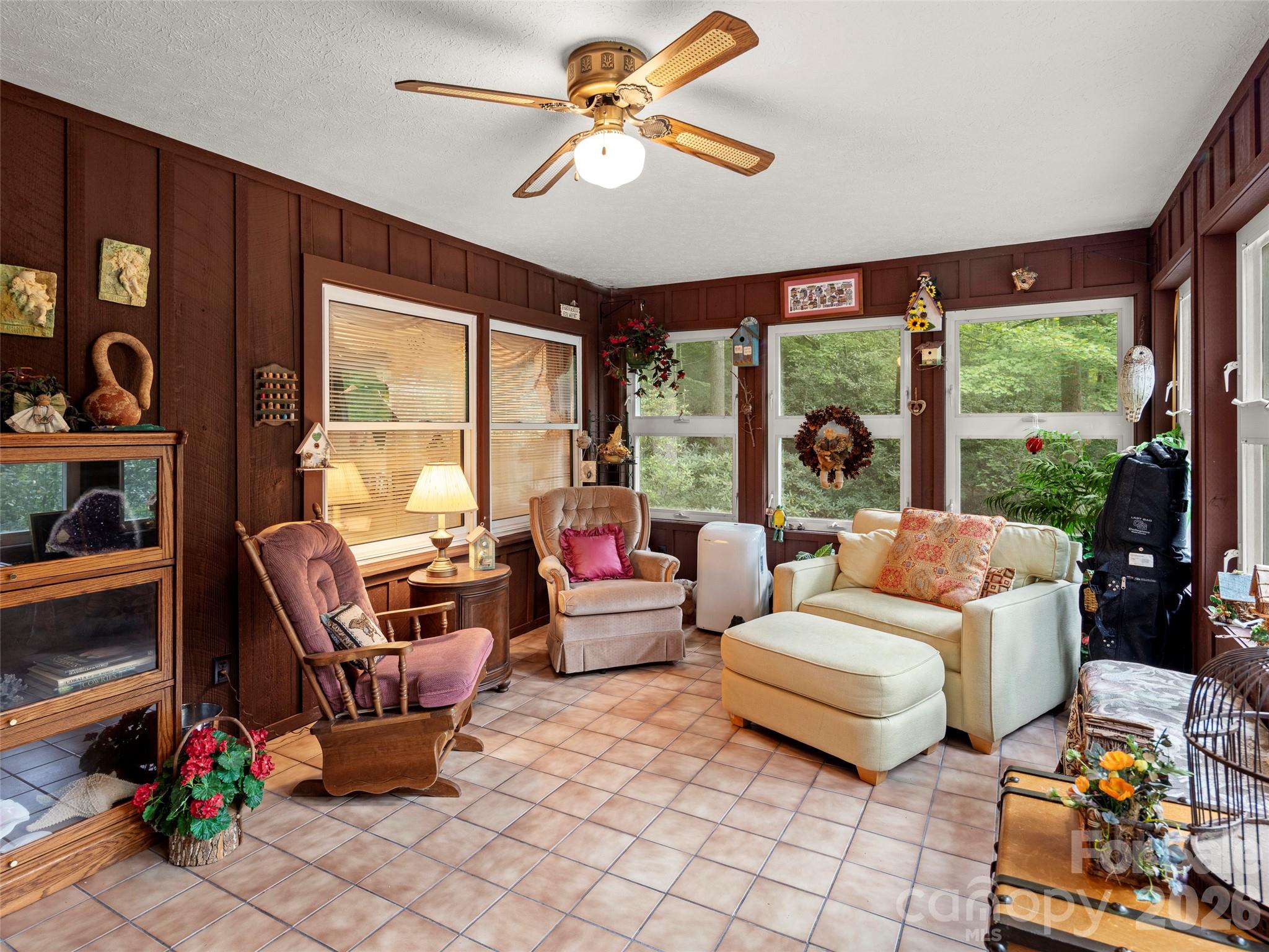 812 Crab Creek Road Hendersonville NC 28739