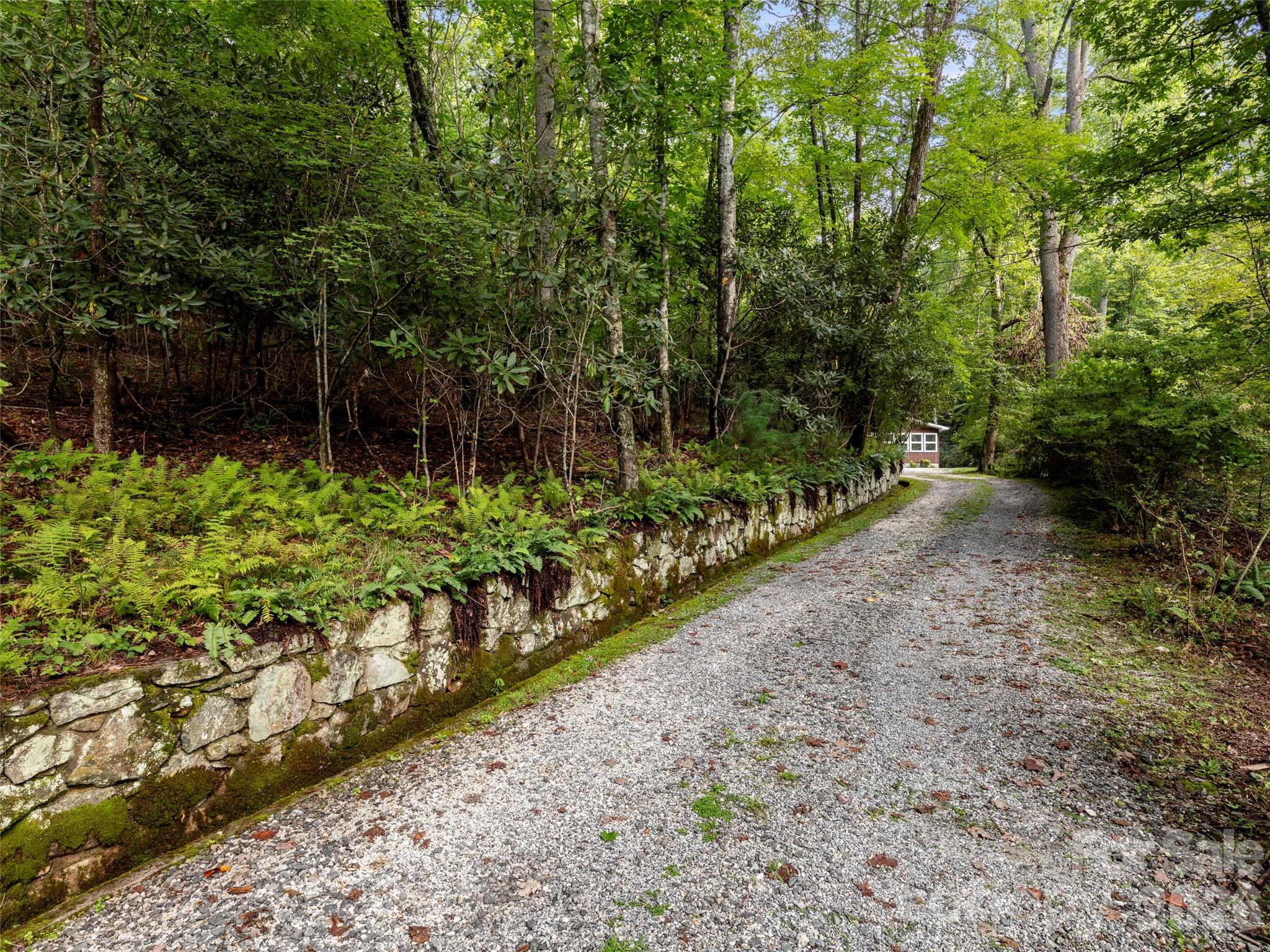 812 Crab Creek Road Hendersonville NC 28739