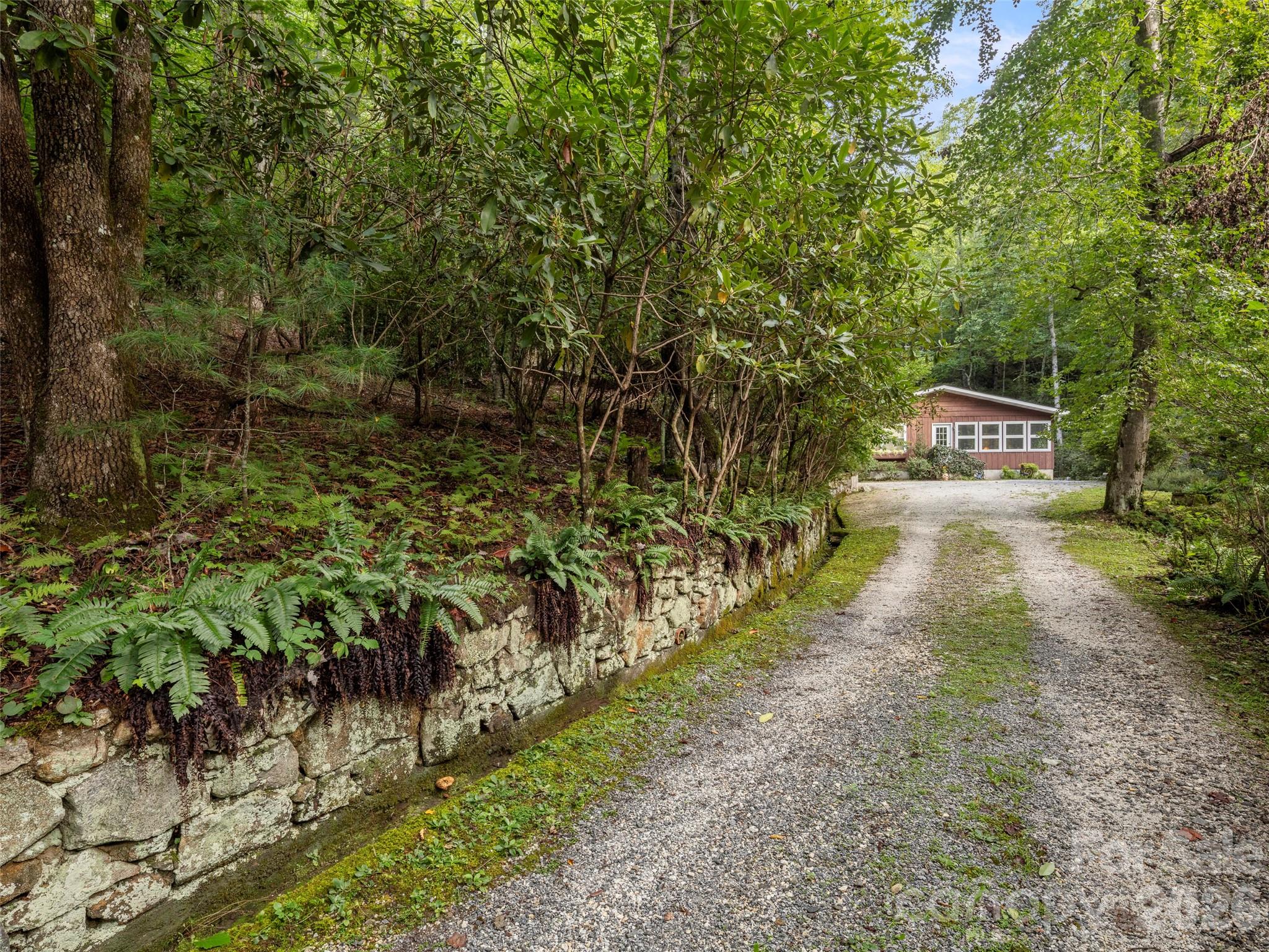 812 Crab Creek Road Hendersonville NC 28739